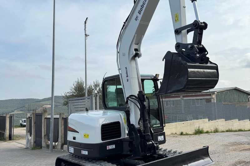 OmecoHub - Immagine BOBCAT E80